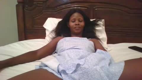 alisha online show from 09/19/25, 04:25