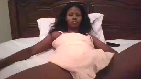 alisha online show from 09/22/25, 07:32