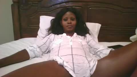 alisha online show from 10/18/25, 12:17