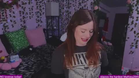 Snapshot of naughty_bella99 chatting on 02/05/26, 01:43 bella online show from 02/05/26, 01:43