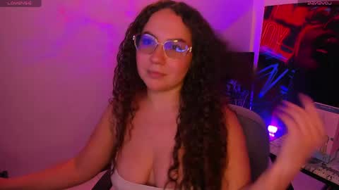Megan online show from 05/06/26, 03:13