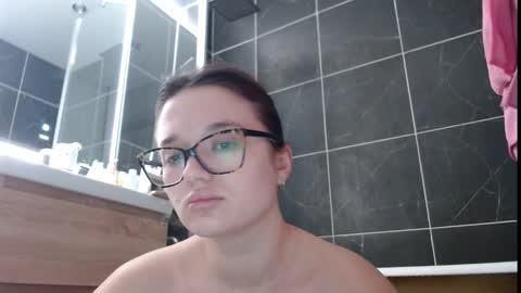 Chris Carrie online show from 01/10/25, 02:57