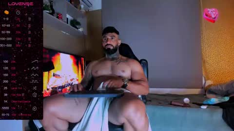 Snapshot of naughty_dominant chatting on 12/16/24, 06:32 Miller online show from 12/16/24, 06:32