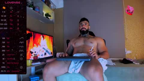 Snapshot of naughty_dominant chatting on 12/24/24, 09:17 Miller online show from 12/24/24, 09:17