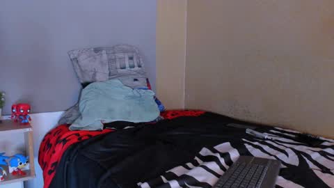 Snapshot of naughty_dominant chatting on 02/02/25, 05:15 Miller online show from 02/02/25, 05:15