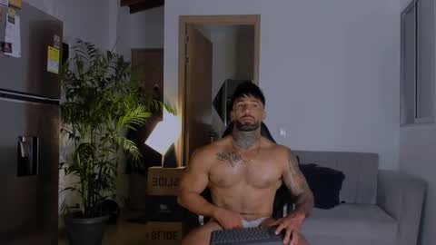 Snapshot of naughty_dominant chatting on 02/21/25, 06:07 Miller online show from 02/21/25, 06:07