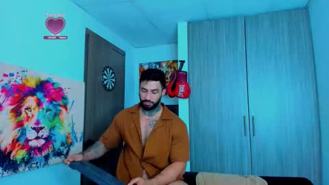 Snapshot of naughty_dominant chatting on 10/28/25, 12:19 Miller online show from 10/28/25, 12:19