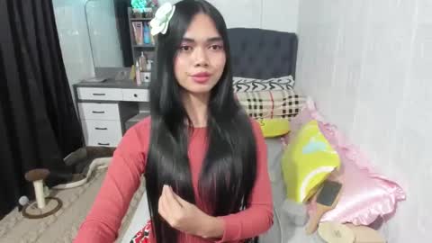 emma online show from 01/09/25, 01:45