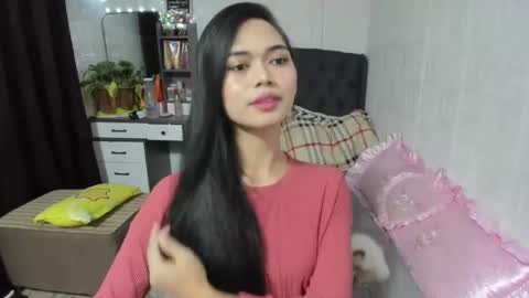 emma online show from 03/06/25, 08:41