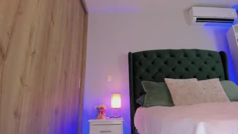 HAPPY HOUR online show from 04/06/26, 11:05