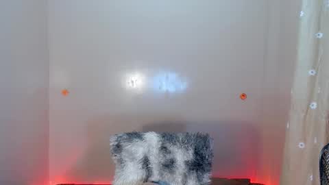 KATE online show from 09/11/25, 01:55