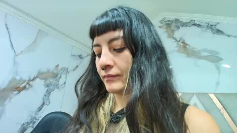 Kitten online show from 05/19/26, 11:27