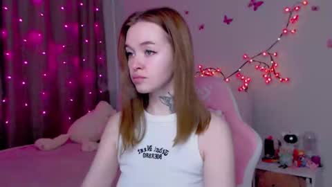 Snapshot of naughty_mablee chatting on 10/09/25, 01:14 Mable online show from 10/09/25, 01:14