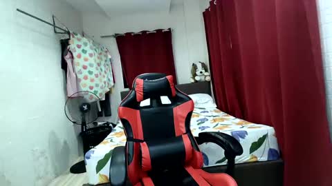 Maria online show from 02/16/25, 09:26