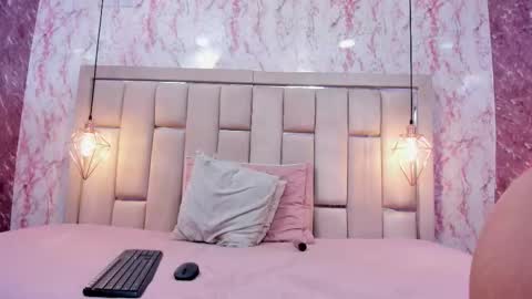 Melany  online show from 02/05/26, 08:57