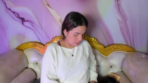 Stefany online show from 05/13/26, 02:09