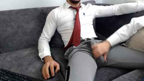 Snapshot of naughtyb00yy chatting on 07/10/26, 10:40 naughty pervert masterboy online show from 07/10/26, 10:40