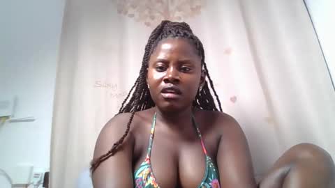 Snapshot of naughtybaddie9 chatting on 12/20/25, 07:10 Naughtybaddie online show from 12/20/25, 07:10