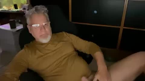 naughtydaddyla online show from 10/14/25, 02:45