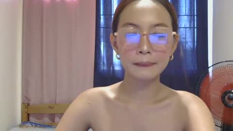 Snapshot of naughtyfreya_69 chatting on 07/12/26, 05:53 naughtyfreya_69 online show from 07/12/26, 05:53