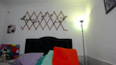 Valeria  online show from 05/09/26, 10:20