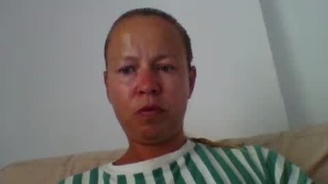 Snapshot of naughtyjennyblondeuk chatting on 06/13/26, 04:27 naughtyjennyblondeuk online show from 06/13/26, 04:27