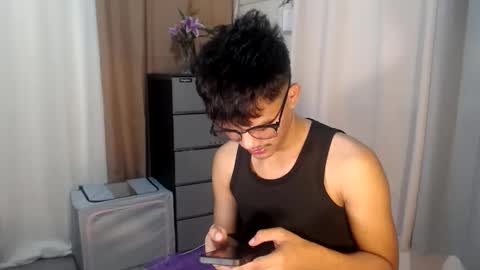 Snapshot of naughtyjosh_ chatting on 05/26/26, 06:09 Josh online show from 05/26/26, 06:09