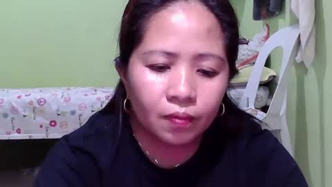 Snapshot of naughtymom26 chatting on 01/25/25, 12:05 naughtymom26 online show from 01/25/25, 12:05