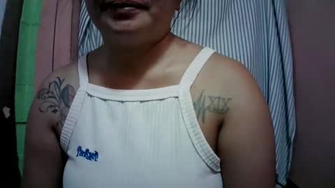 naughtymom_33 online show from 03/27/26, 11:04