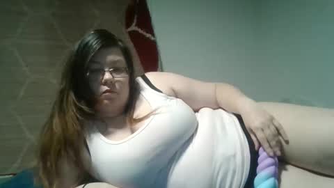 Snapshot of naughtynatalie1988x chatting on 06/02/26, 12:34 Natalie online show from 06/02/26, 12:34