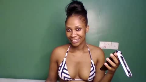 Snapshot of naughtyplaygirl chatting on 07/05/26, 07:43 Sexy online show from 07/05/26, 07:43