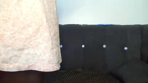 Snapshot of naughtyqueen12 chatting on 03/01/25, 11:06 naughtyqueen12 online show from 03/01/25, 11:06