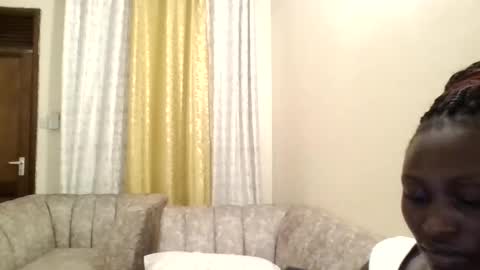 Snapshot of naughtyqueen12 chatting on 03/09/25, 05:17 naughtyqueen12 online show from 03/09/25, 05:17