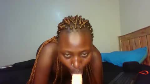 naughtyqueen12 online show from 01/16/26, 11:09