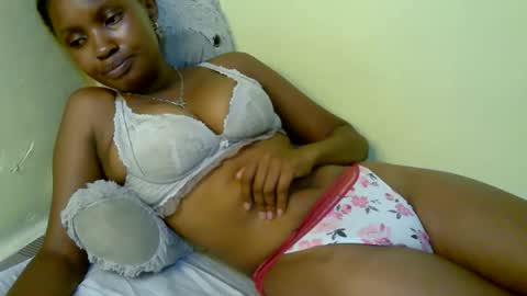 naughtyqueen online show from 02/02/26, 12:09