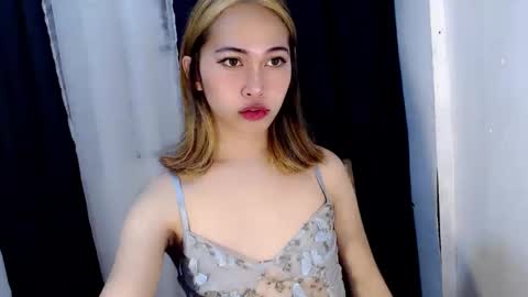 Snapshot of naughtysassymikaylax chatting on 12/08/24, 03:56 Kyla online show from 12/08/24, 03:56