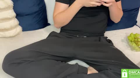 naughtysecretsde online show from 04/12/26, 02:22