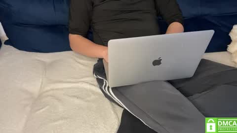 naughtysecretsde online show from 04/16/26, 01:12