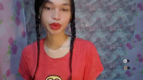 Snapshot of naughtysunshinepinay chatting on 07/05/26, 12:17 Celine online show from 07/05/26, 12:17