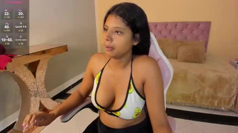 naugthy_brunette_ online show from 02/12/26, 02:28