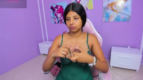 naugthy_brunette_ online show from 03/03/26, 02:50