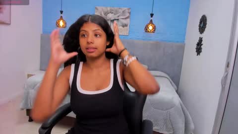 naugthy_brunette_ online show from 03/17/26, 02:27