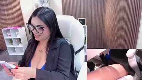         online show from 10/03/25, 11:24