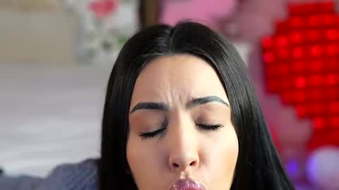 Snapshot of naugthymilfx chatting on 03/02/26, 05:19 Nico online show from 03/02/26, 05:19