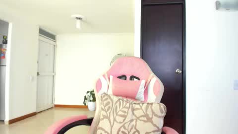 Nayah Williams  - OnlyFans  online show from 11/05/25, 06:30