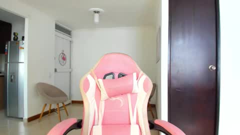 Nayah Williams  - OnlyFans  online show from 12/20/25, 02:02