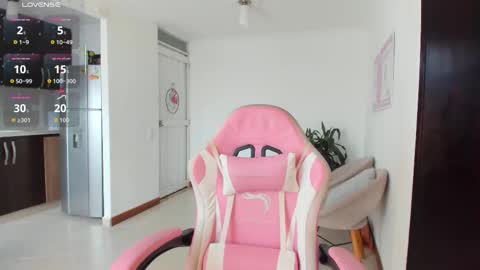 Nayah Williams  - OnlyFans  online show from 01/15/26, 02:32