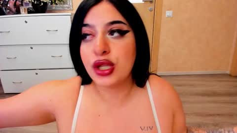 Eliza online show from 02/24/26, 08:34