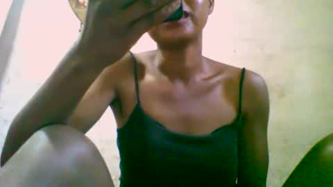 Snapshot of naylah313 chatting on 02/09/26, 04:49 Nayla online show from 02/09/26, 04:49