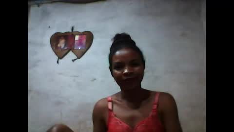 Snapshot of naylah313 chatting on 02/25/26, 02:59 Nayla online show from 02/25/26, 02:59